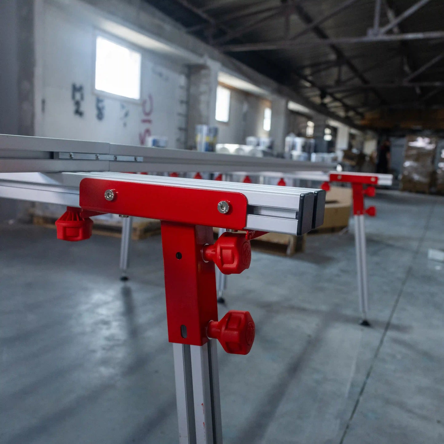 E2009 Profesionalni podesivi radni sto za velike ploče (500kg)