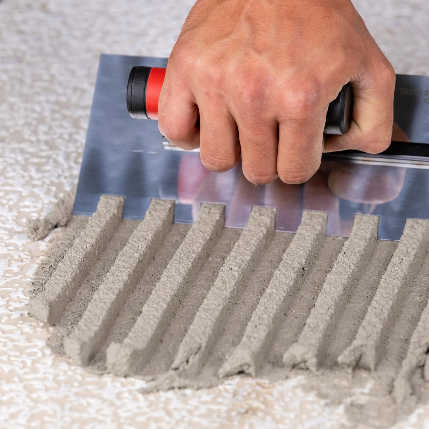 E1013 Edelstahlkelle mit 12 mm Abstand