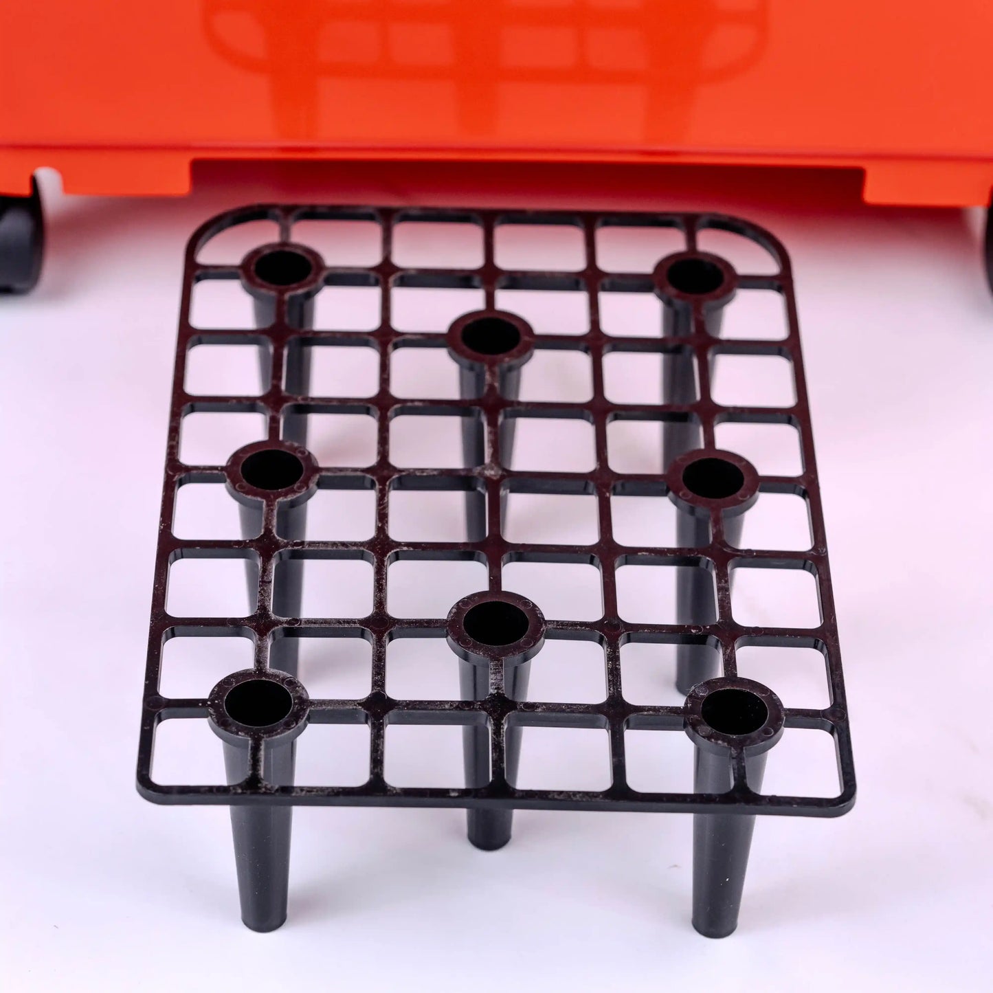 E2017 Reinigungseimer aus hochdichtem Polyethylen mit integriertem Rollensystem und 20 Litern Fassungsvermögen