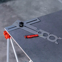 E2018 Sechsbeiniger Stahlplattentisch mit präziser Ausrichtung und erhöhter Stabilität